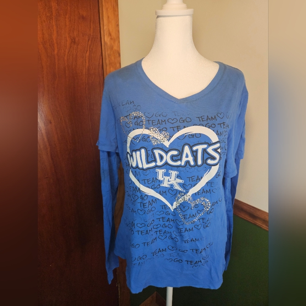 University of Kentucky Wildcats Womens Long Sleeve Shirt size large